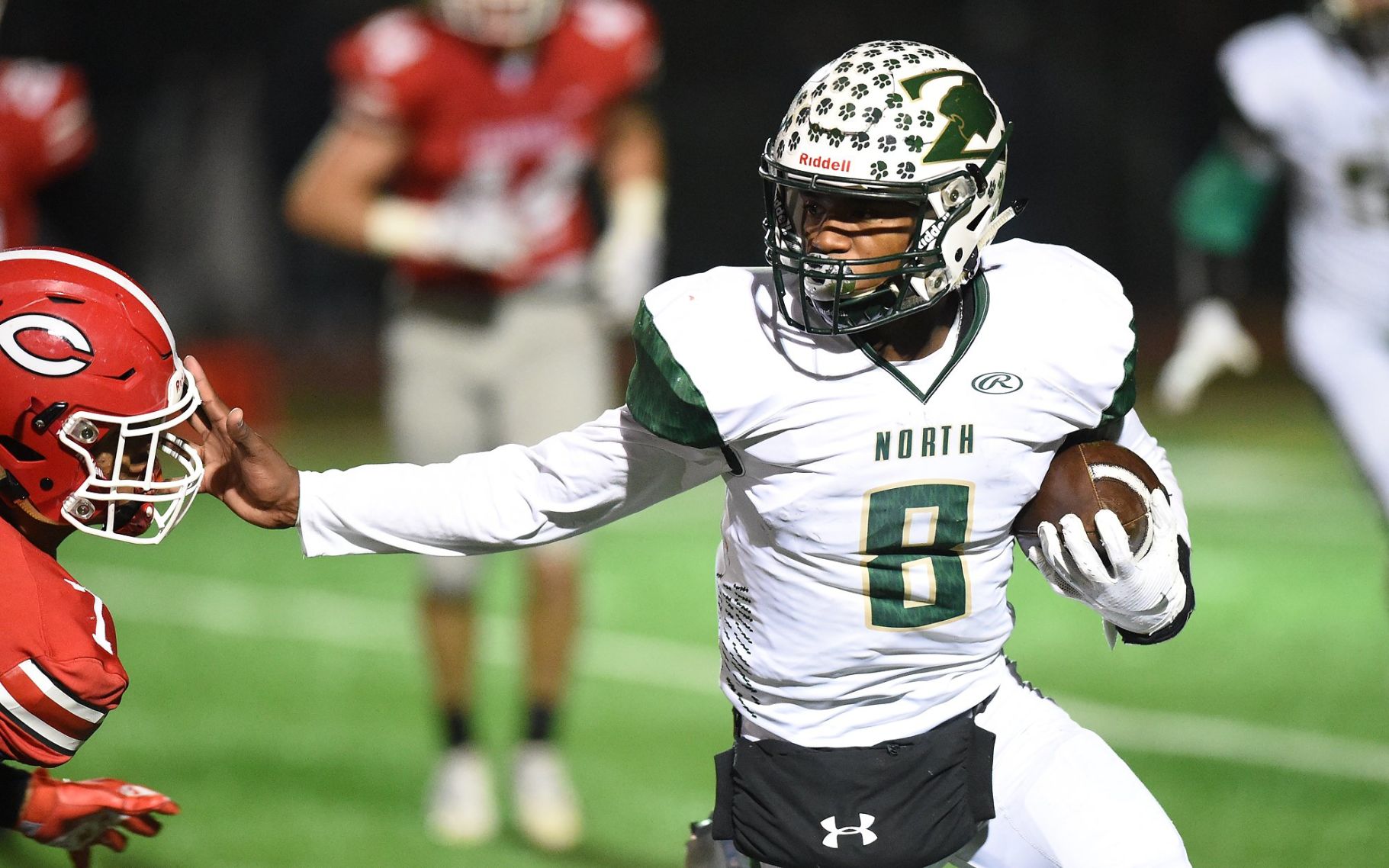Class 5 state quarterfinal: Fort Zumwalt 24, Chaminade 21